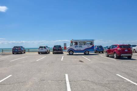 Quiet Location Near Oceanside Beaches Villa Eastham Exterior foto